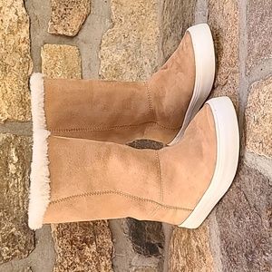 Girls FauxFur Lined boots